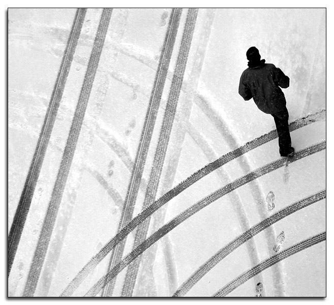 3rd<br>Walking quickly