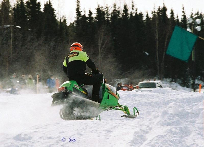 032.jpg