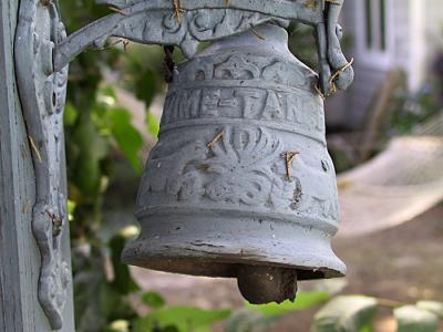 Dusty Bell.