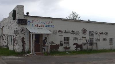 Little Tin Barn Ad