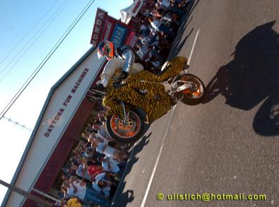 Daytona_Bikeweek_2002_18.jpg