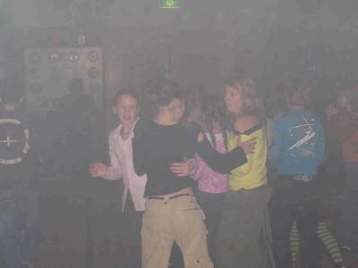 Dancing queens.