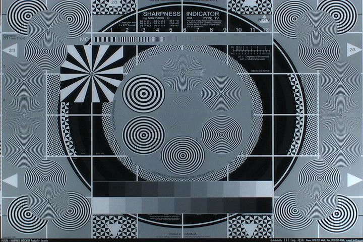 XL2_43_f8_35mmNikor30p.jpg