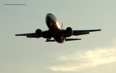 Continental Airlines B737-3T0 N70352 sunset stock photo