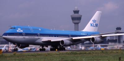 06.09.02 KLM  B747-206B SCD.SUD  PH-BUK.jpg