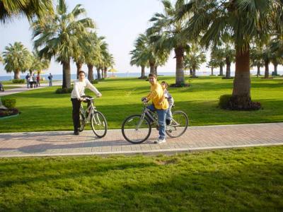 Aboud with Mahmoud in Doha  1.jpg