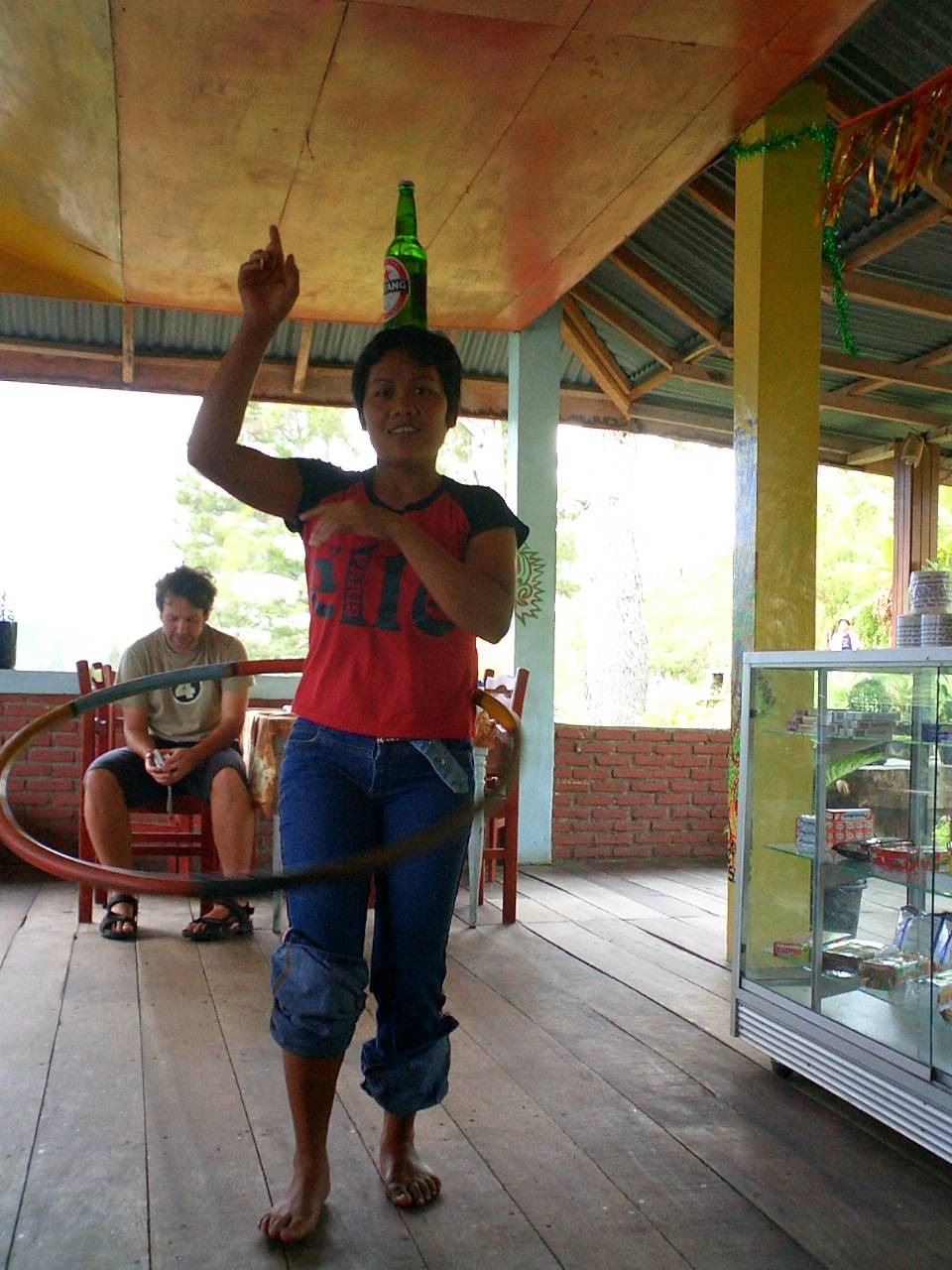 Ruth hooping - Tuk-tuk, Lake Toba, Sumatra