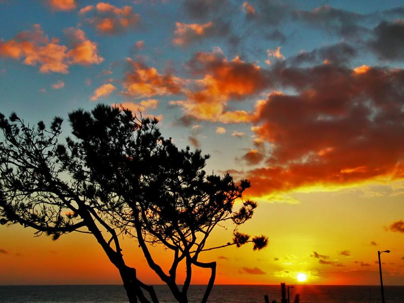 Sunset in San Simeon