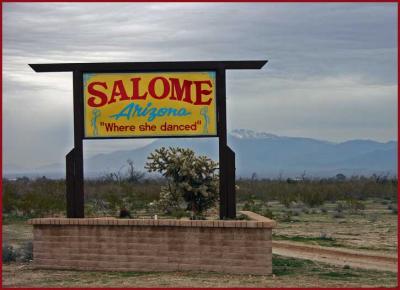 u13/bearpaw/medium/38394761.salome_sign.jpg