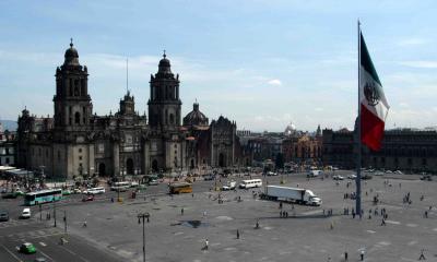 Zocalo (Plaza de la  Constitucion)