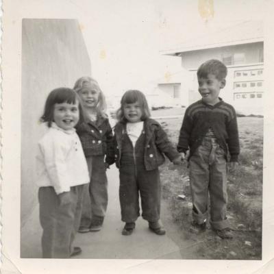 u13/blindmantoo/medium/21851827.CathyFamily042.jpg
