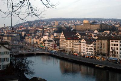 u13/bmcmorrow/medium/38402215.zurichdec04328.jpg