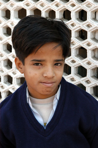 Boy at the Fatehpuri Masjid, India