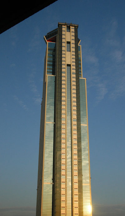 Osaka WTC Cosmo Tower
