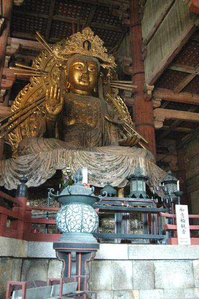 Nyoirin-Kannon, Hall of the Great Buddha