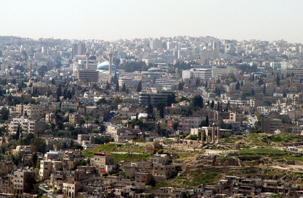 Roman ruins and the Abdullah II Mosque, Amman