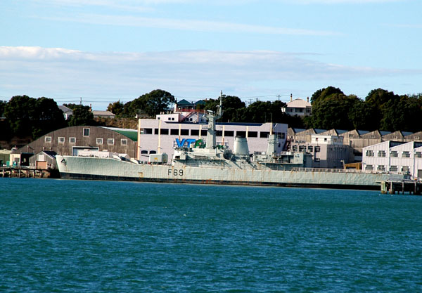 HMNZS Wellington (F69) ex HMS Bacchante