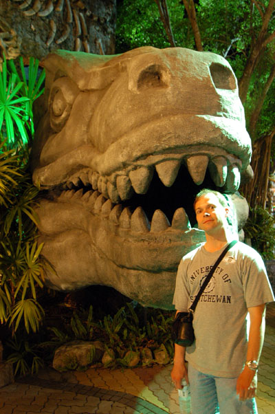 Roy and a dragon, Phuket FantaSea