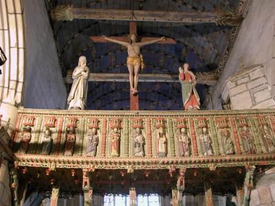 The jub (rood screen) and painted ceiling
