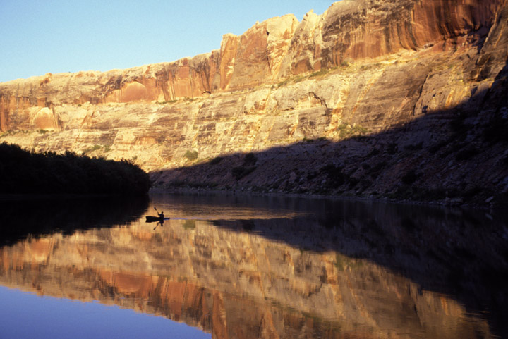 Kayak at sunset, Trin Alcove.