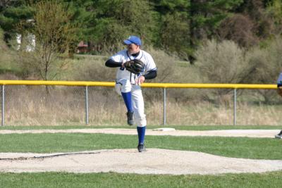 u13/canon_300d/medium/42603489.pitch.jpg