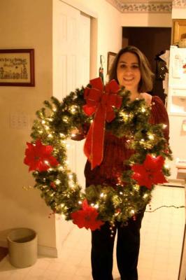 The lighted wreath