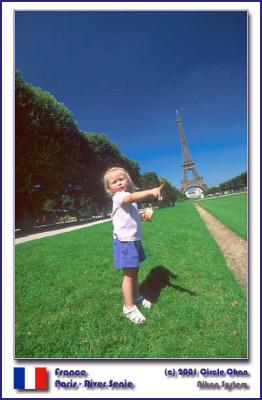 u13/circle/medium/3311925.pbaseeiffelgirl03.jpg
