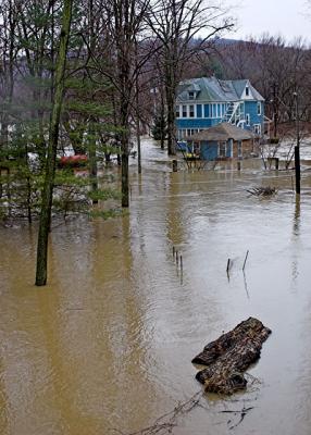 3 April 05 - Riverside Dr.