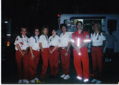 u13/cntrygrlfrevr/medium/38624709.St.MarysCarnival1999.jpg