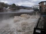 quechee-waterfall