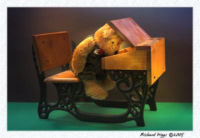 Where's the honey pot ?(*)