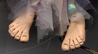 Feet detail