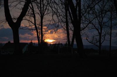 u13/donna_lear/medium/38620077.SunsetJan13.jpg