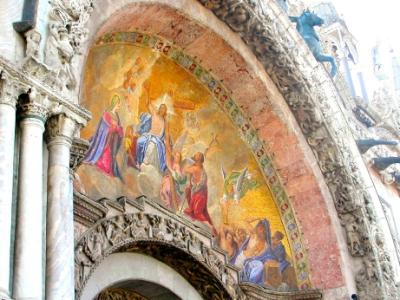 Mosaic above the principal entrance to the Basilica di San Marco showing Christ in Glory. Mosaic created in 1830's.