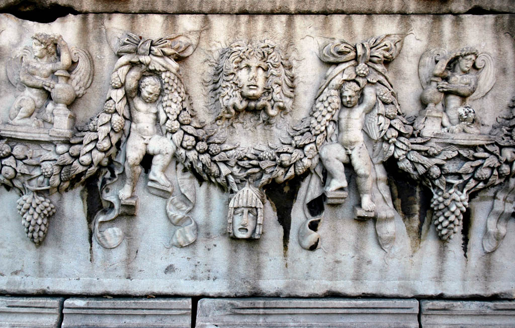 Izmir archaeology museum