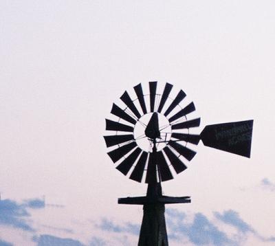 u13/doxielover1/medium/42538696.windmill.jpg