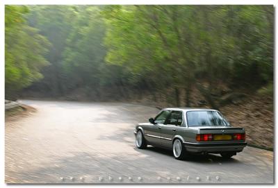 BMW E30 325i