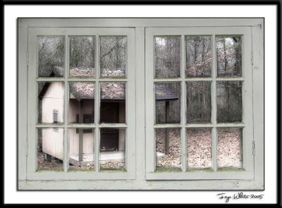 u13/fayewhite/medium/38414835.playhouse_frame.jpg