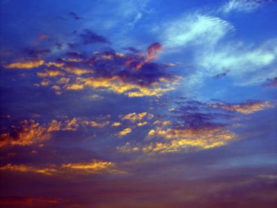 u13/fuzzyone/medium/3276711.Dsc04625RenoSunsetClouds.jpg