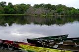 The boats wait / Los botes esperan