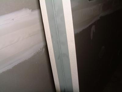 I am using a corner piece made up of a metal core and paper outside