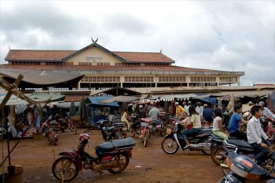 Market, Banlung