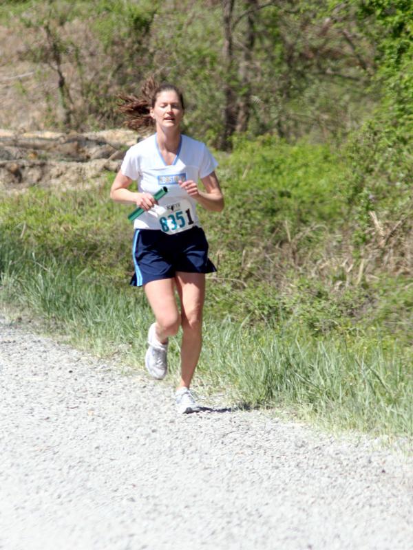 Stephanie running the 9th leg
