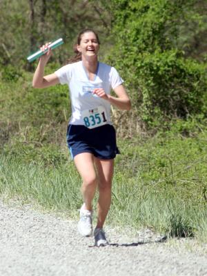 Stephanie running the 9th leg