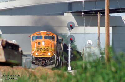 BNSF 9952 West At West Barr