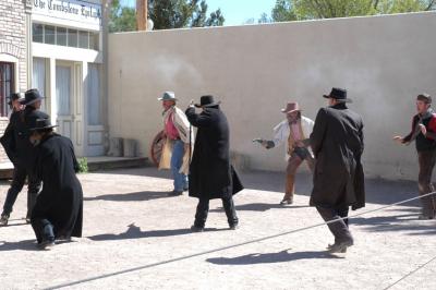 The Gun Fight 02.jpg