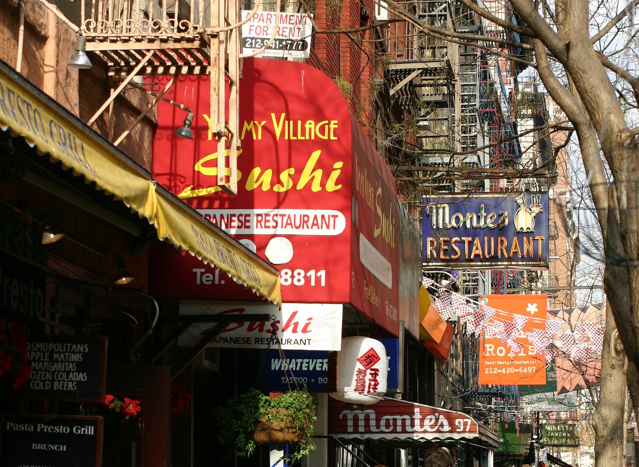 MacDougal Street Restaurants above Bleecker