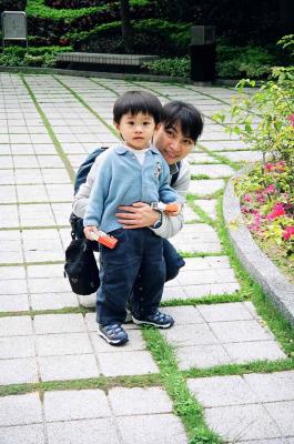 050405d.jpg