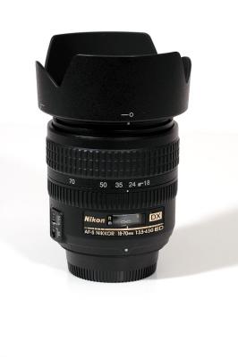 Nikon 18-70_3.5-4.jpg