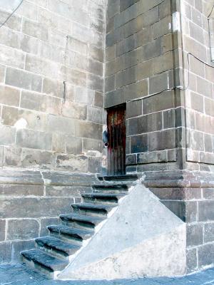 stairs, catedral de puebla